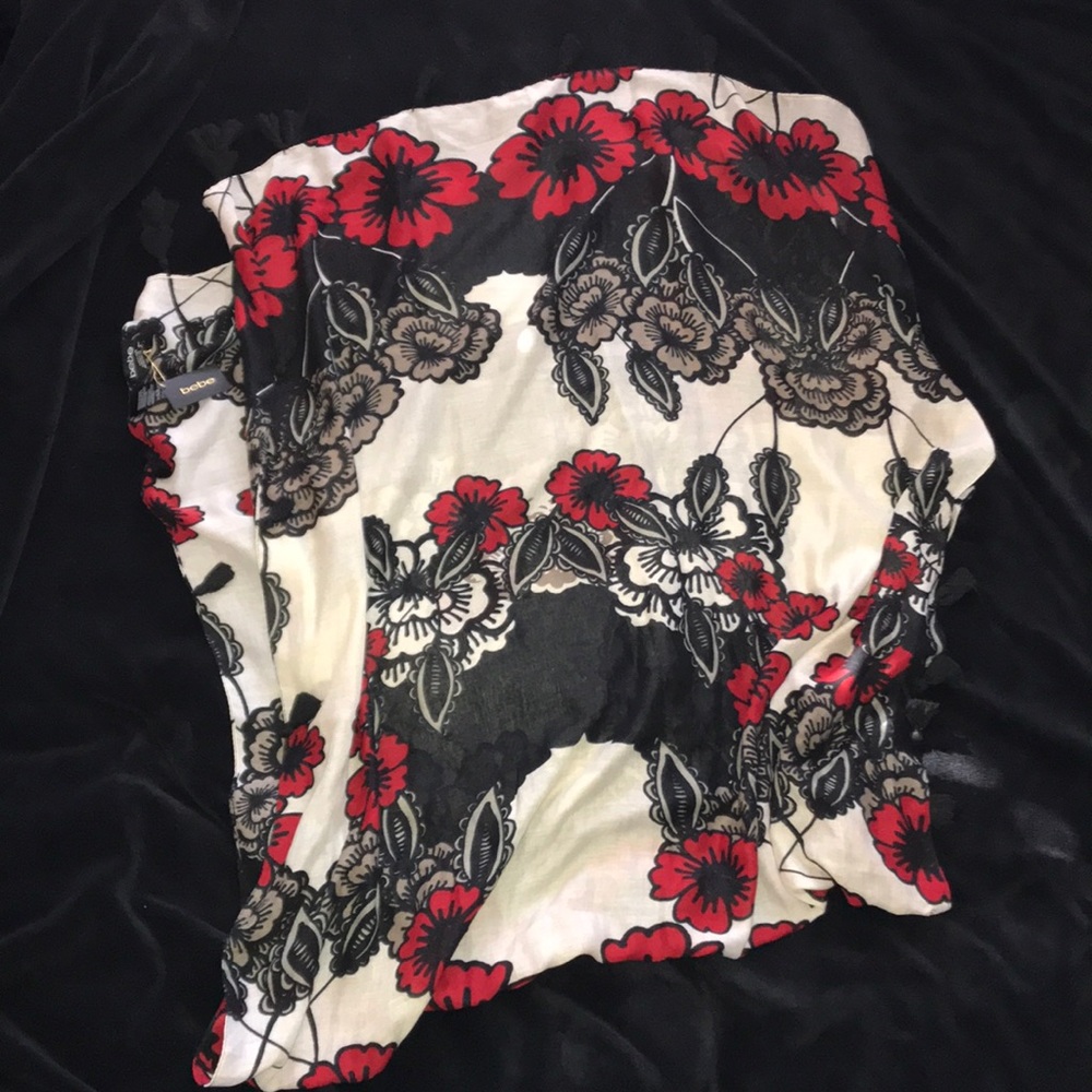 NWT! Bebe red floral scarf